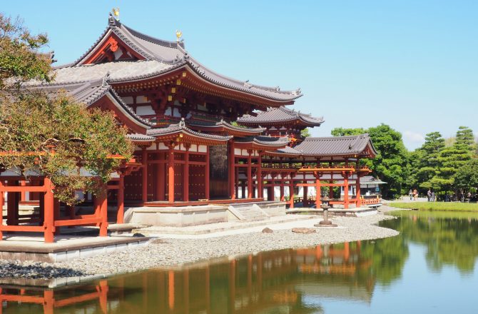 Kyoto, terre de trésors : Arashiyama, Uji et la culture du thé, le Temple Byodo-in et le sanctuaire d’Iwashimizu
